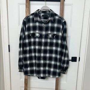Field & Stream Monochrome Checkered Shirt heavy flannel
